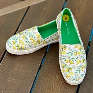 Tommy Bahama slip on shoes